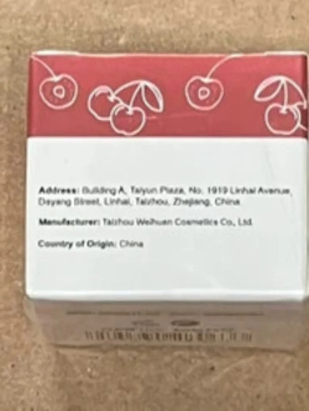 Lip mask in yummy Cherry